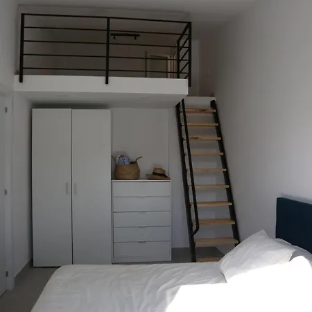 Precioso En Complejo Privado Con Piscina